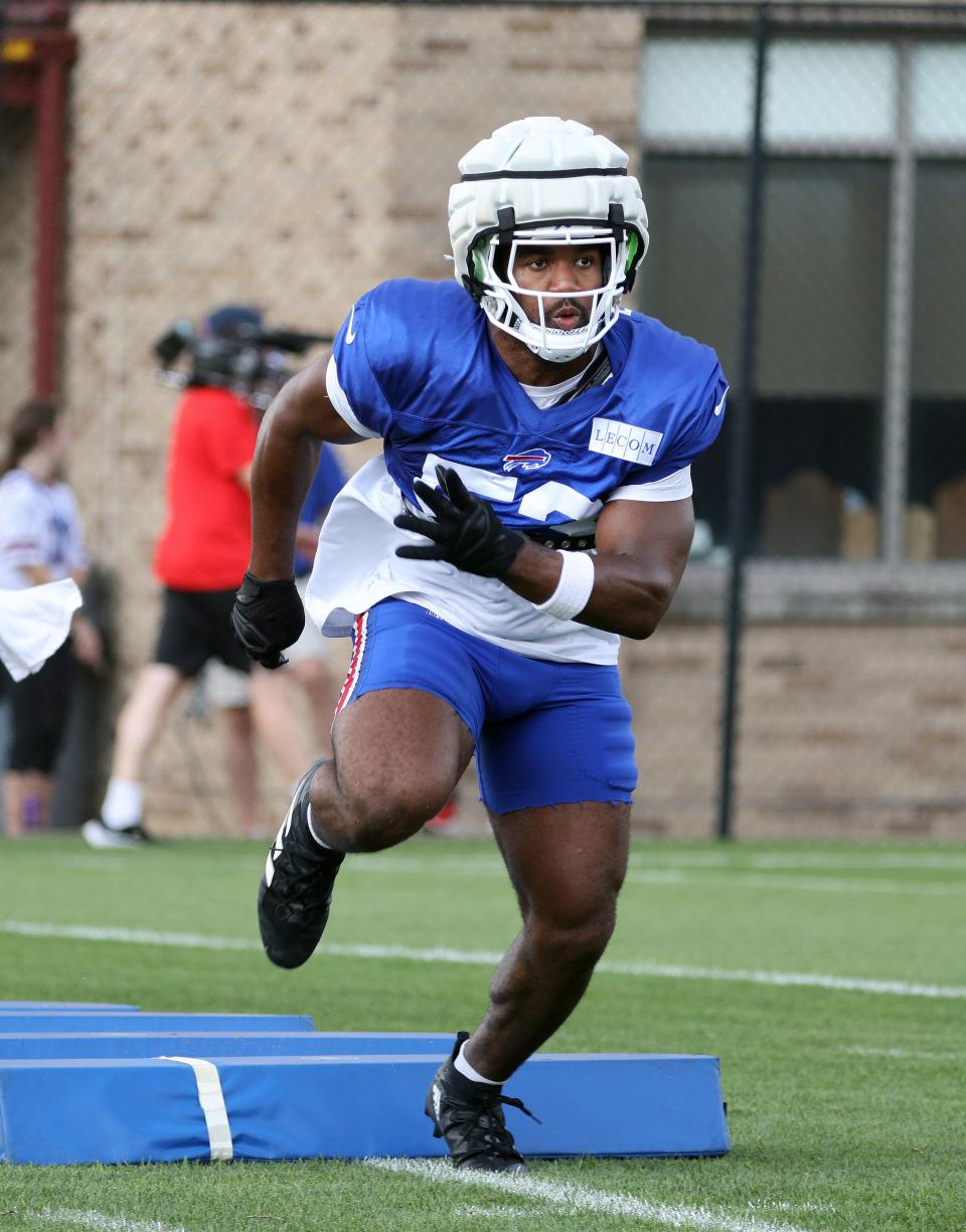 Bills linebacker Tyrel Dodson working on his footwork at training camp.