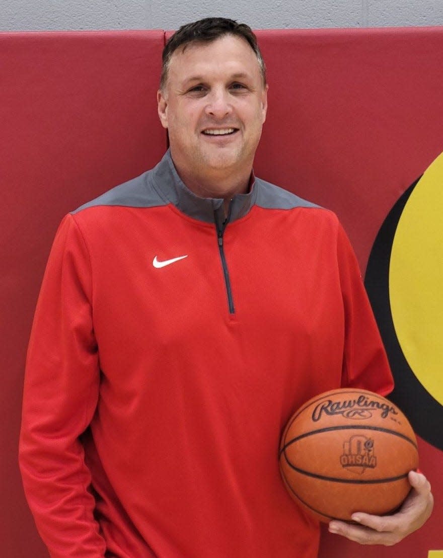 Big Walnut has hired Aaron Stumpf, a 1995 graduate, as its boys basketball coach.