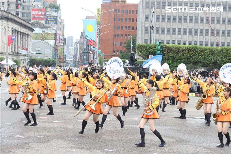 「橘色惡魔」在日本比賽獲得金獎。（圖／記者邱榮吉攝影）