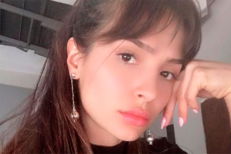 En una transmisión en vivo desde Instagram, la actriz de Patito Feo confesó que está harta de la canción que fue furor en 2007