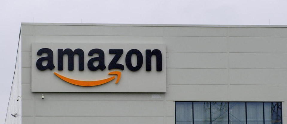 Les deux parties ont « conclu un accord de fusion définitif en vertu duquel Amazon acquerra MGM pour un prix d'achat de 8,45 milliards de dollars », a indiqué Amazon.
