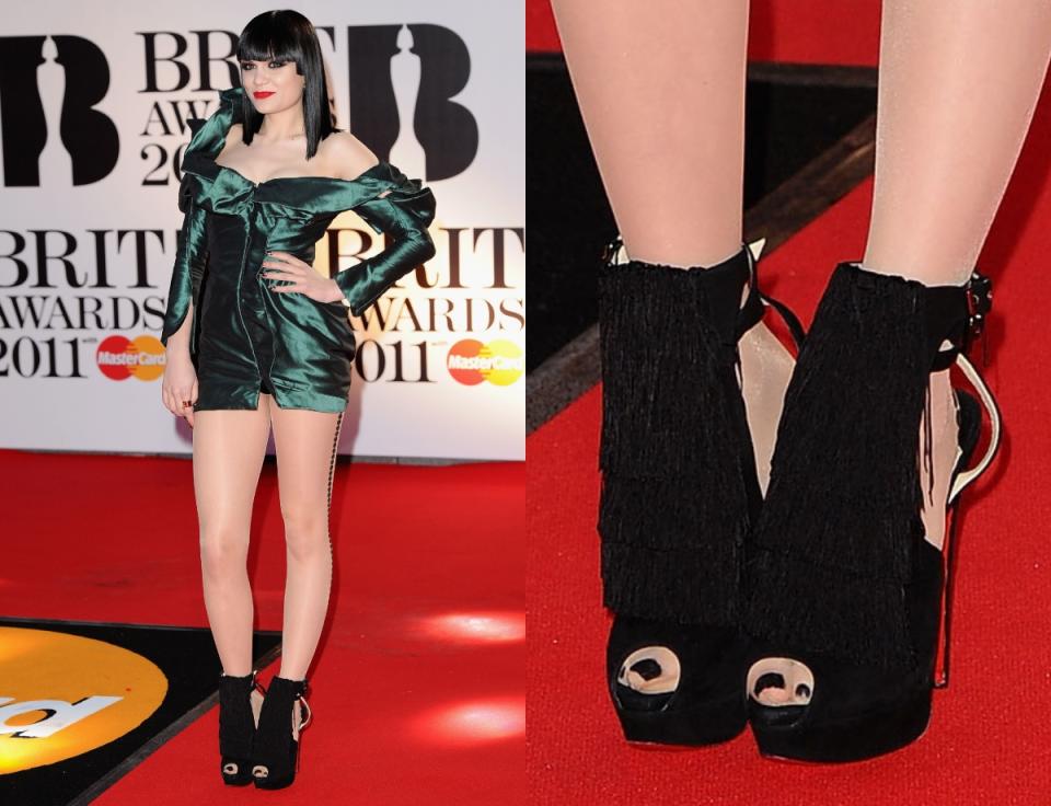 jessie j, 2011 brit awards, red carpet shoes