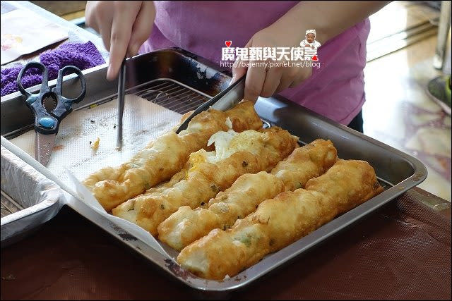 《南投景點美食》日月潭朝霧碼頭日出 埔里鹹油條 恆吉城早餐店蔥油餅加蛋