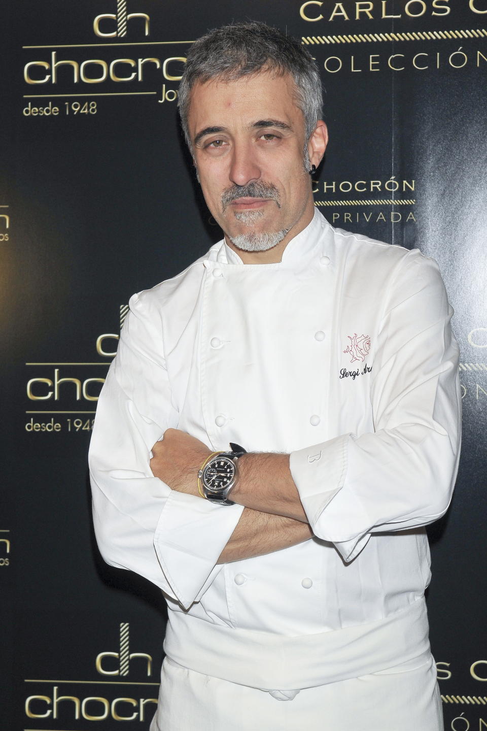 <p>Hace unos años, Sergi Arola gestionaba 14 restaurantes y contaba con dos estrellas Michelin. Estaba considerado como uno de los pioneros de la cocina de vanguardia en España. (Foto: Gtres). </p>