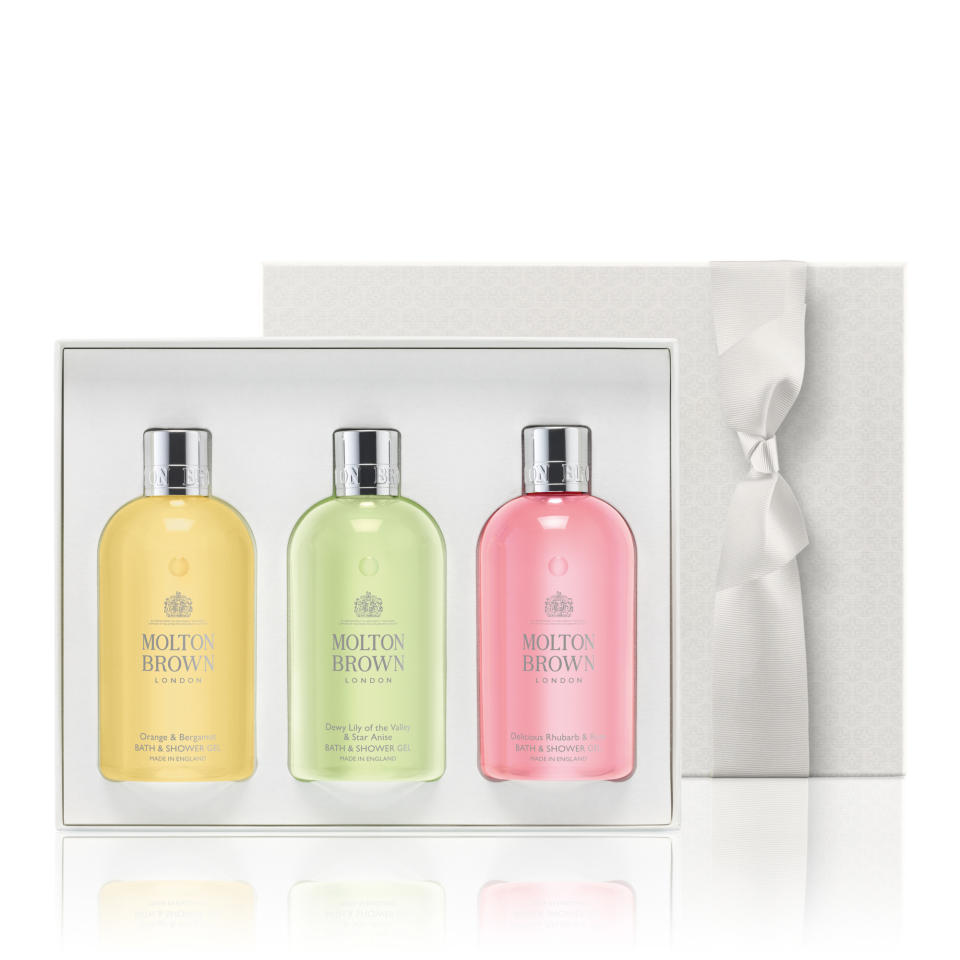 <p><br>Get your mum ready for bath season with this Molton Brown body set. Photo: Supplied </p>