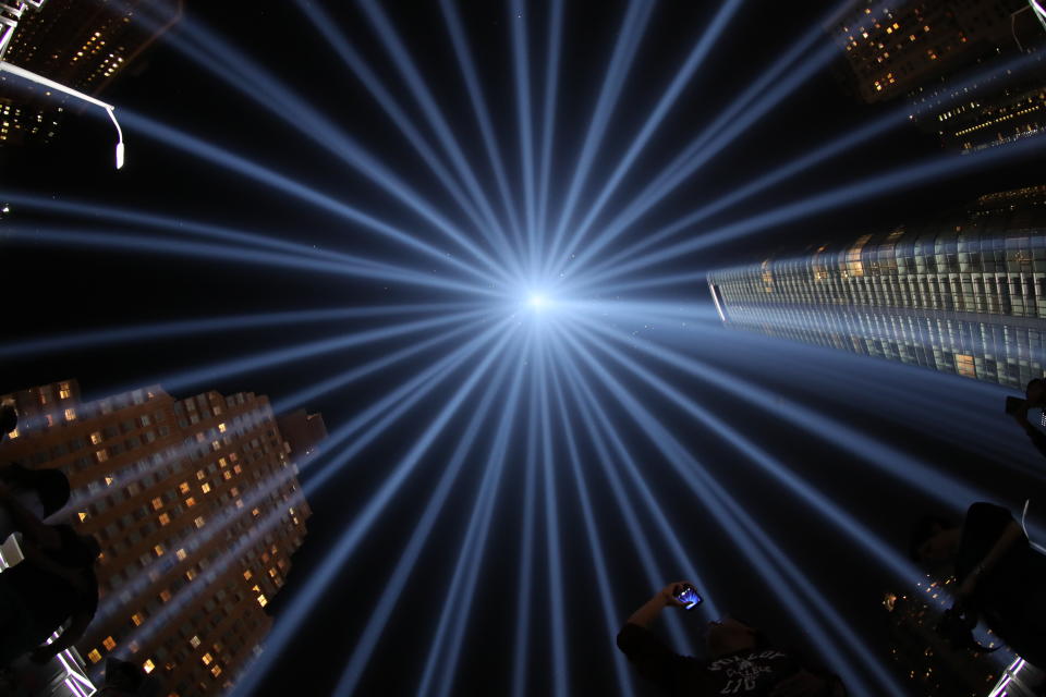 <p>The Tribute in Light rises above the New York skyline on Sept. 11, 2017. (Gordon Donovan/Yahoo News) </p>