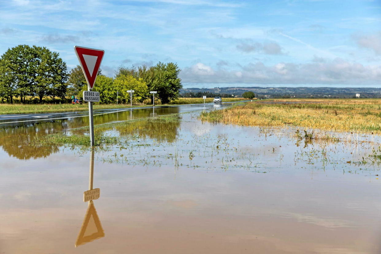 Des glissements de terrain et des crues ont ravagé plusieurs endroits des départements.   - Credit:Bertrand RIOTORD / MAXPPP / PHOTOPQR/LE DAUPHINE/MAXPPP