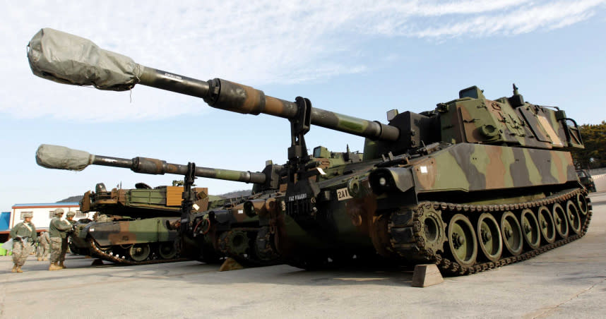 M109A6帕拉丁型（Paladin）自走砲。（示意圖／路透）