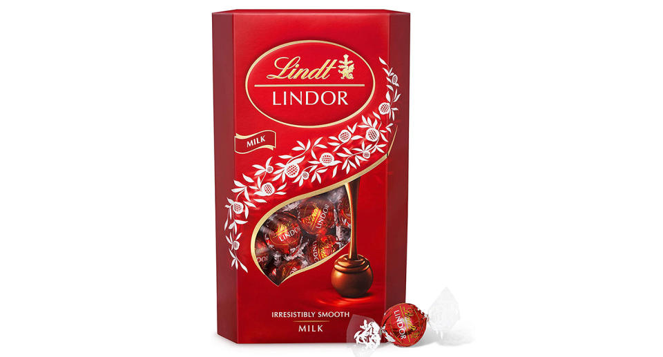 Lindt Lindor Milk Chocolate 48 truffles 600g 