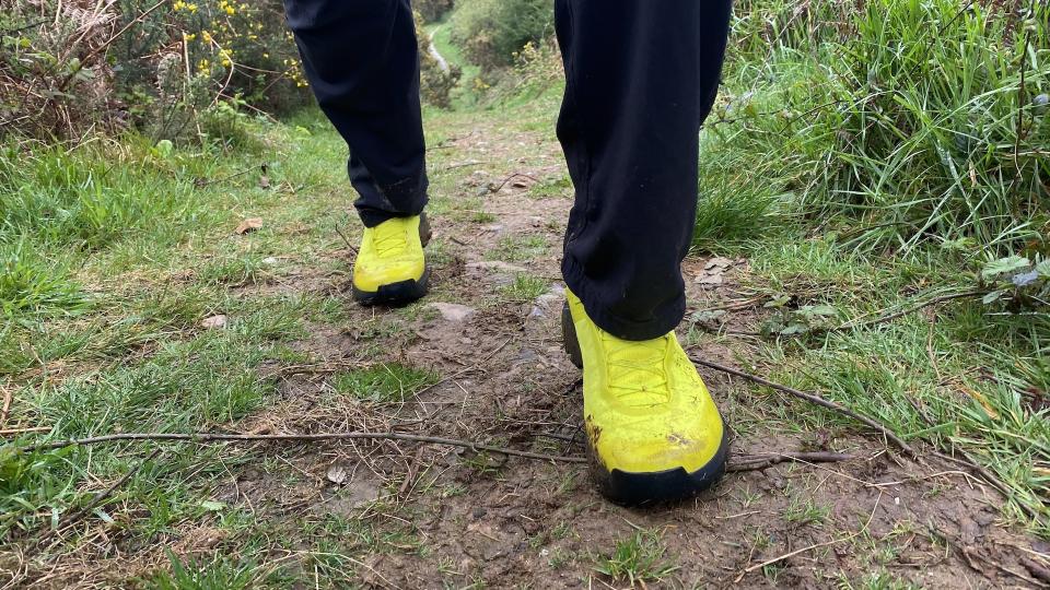 Arc’teryx Vertex Alpine GTX approach shoe review: style and performance ...