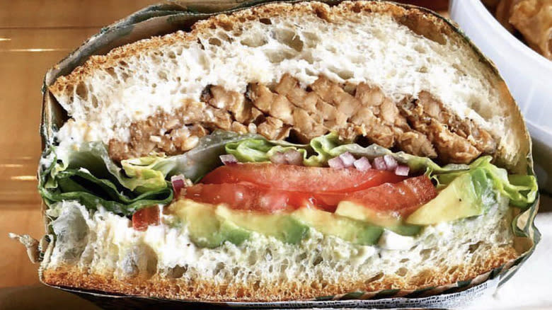 BLT sandwich with avocado