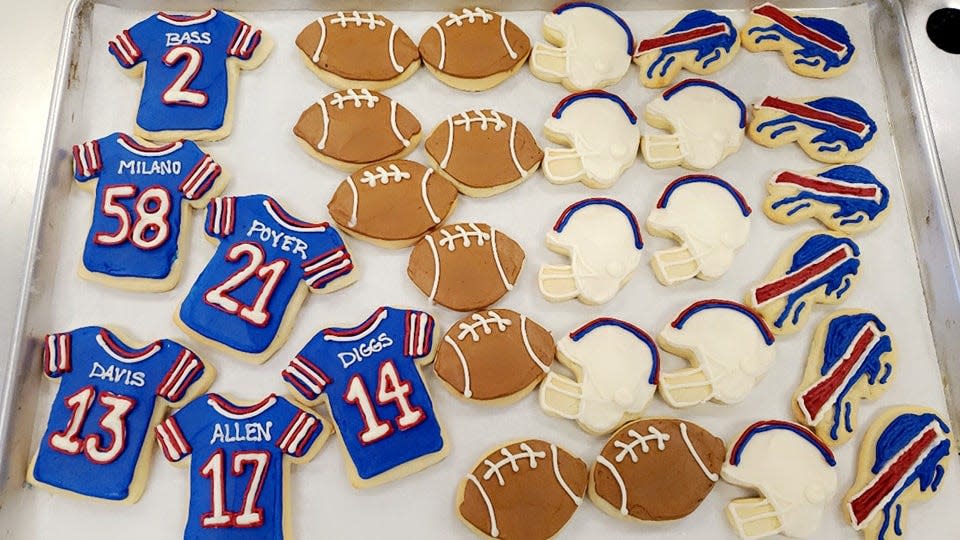 It's time for Buffalo Bills football and Stone Cottage Cakery in Hornell (Soon to become Sprinkle This Cakery) has cookies that are delicious and show your support for Western New York's favorite team.