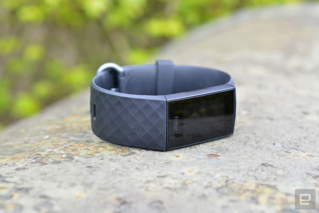 Fitbit Charge 4 