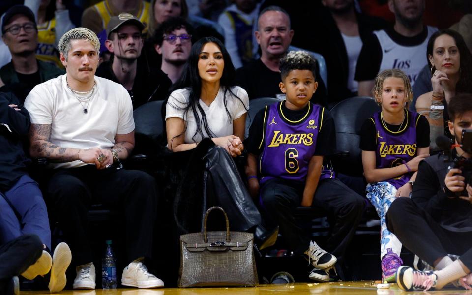 Kim Kardashian is courtside at the Lakers game in her $40,000 Birkin