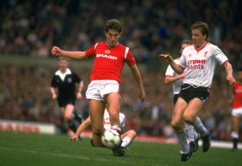 <p><span><span>By the time he scored the winning goal for Manchester United in the 1986 FA Cup Final, 20-year-old Whiteside was already a veteran of three seasons and a World Cup for Northern Ireland. Eight days his 17<sup>th</sup> birthday he became the Reds’ youngest-ever scorer  when he netted against Stoke and aged 17 years and 323 days he became the youngest-ever scorer in a League Cup Final.  After eight years at Old Trafford Whiteside moved to Everton but injury forced his retirement in 1991 aged just 26. </span></span></p>