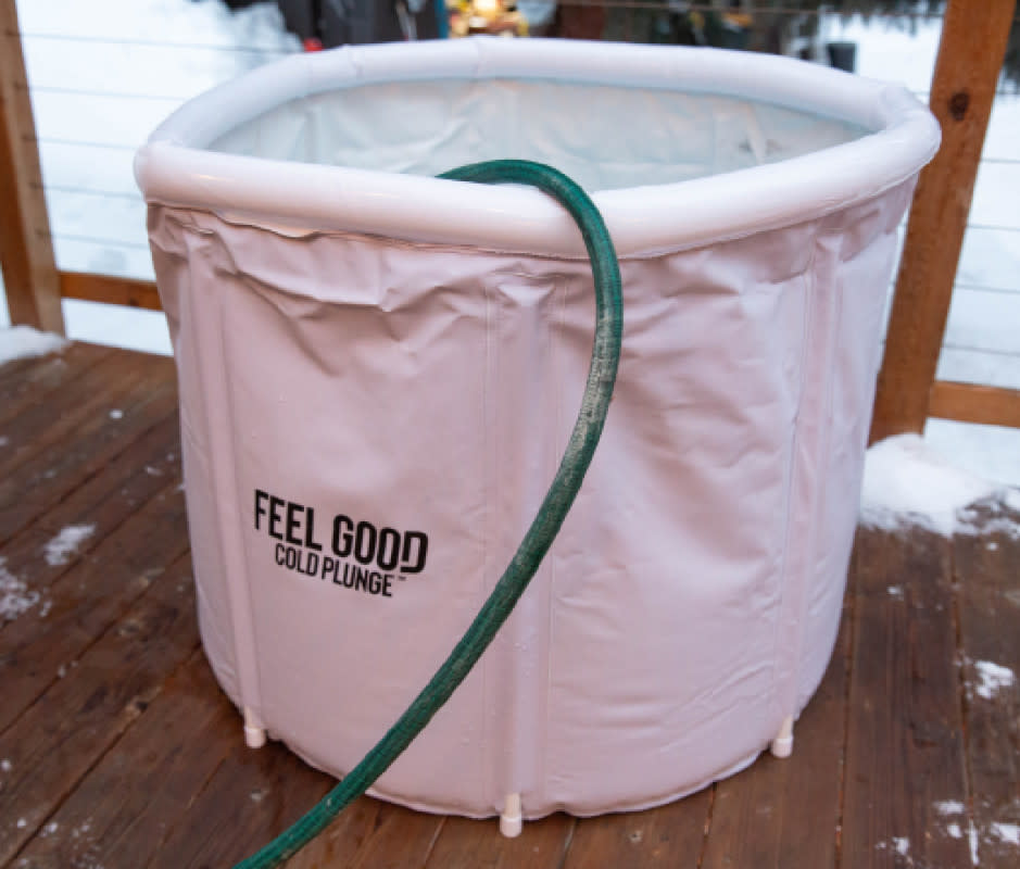 Feel Good Cold Plunge Ice Bath is our favorite affordable ice baths.<p>Justin Park</p>