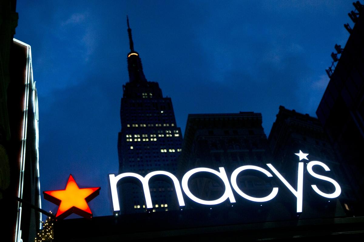 What's happening at Macy's absolutely terrifying