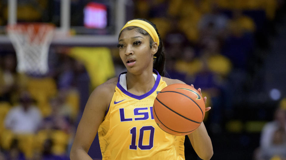 LSU forward Angel Reese was left off the Wooden Award finalist list, and it's unclear what criteria she may have failed to meet. (AP Photo/Matthew Hinton)