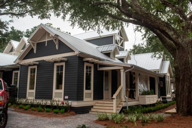 This new Ocean Springs boutique hotel is already taking