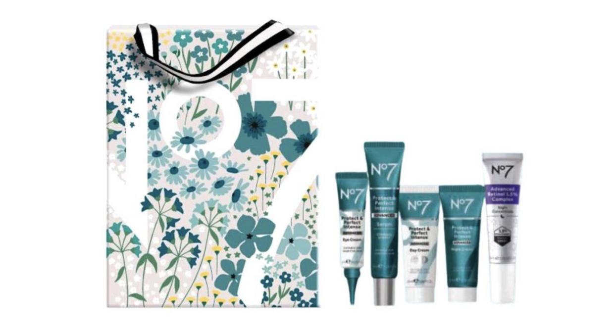 No7 Protect & Perfect Intense Advanced Collection Gift Set 