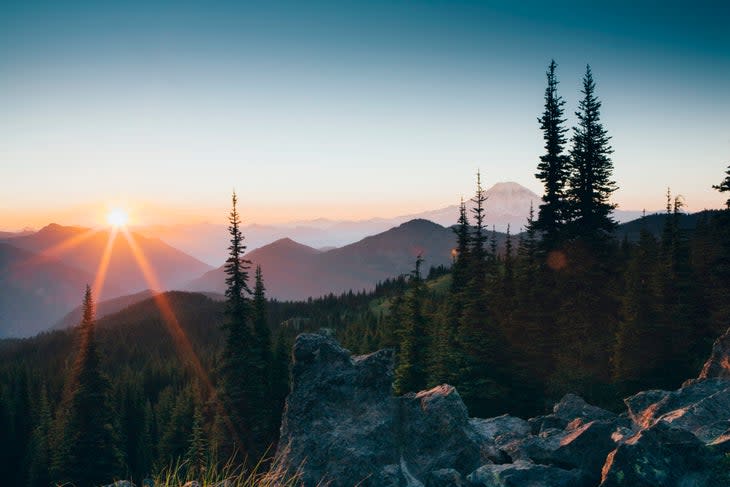 <span class="article__caption">Sunset over the Cascades in the Goat Rocks Wilderness.</span> (Photo: Mint Images/Mint Images RF via Getty Images)