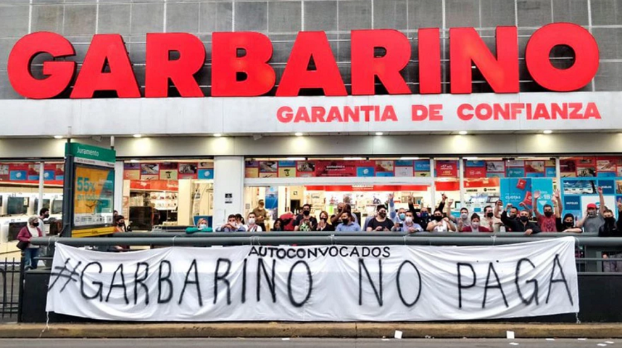 Rosales dejó de pagar los sueldos de los únicos 4 locales de Garbarino que aún siguen abiertos.