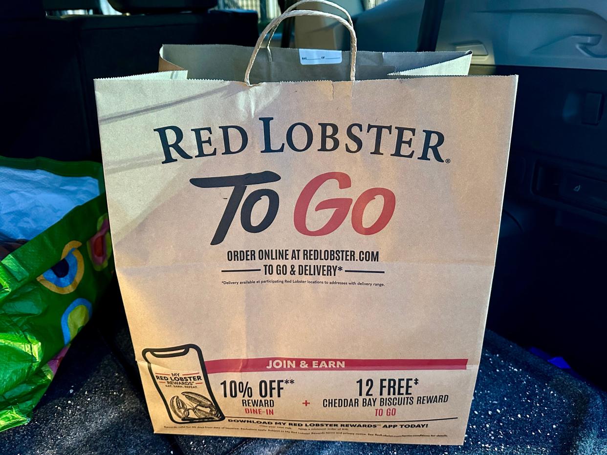 Brown paper Red Lobster To Go Bag