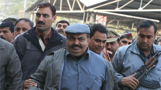 Politician Atiq Ahmed, named in several cases of heinous crimes like murder, kidnapping and extortion, produced at Tis Hazari Court in New Delhi. 2008