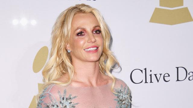 Britney Spears Shares Pics From Bikini-Clad Beach Day After Announcing ...