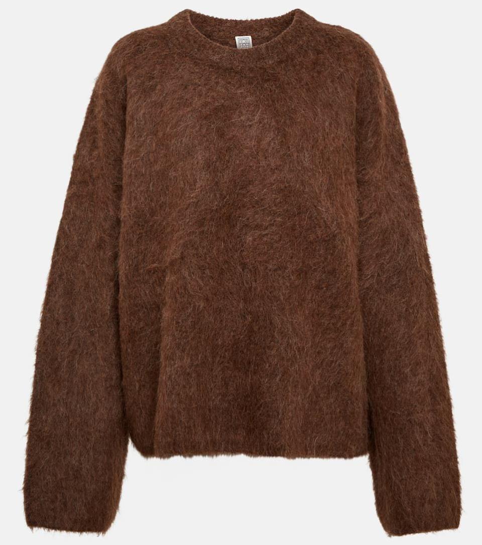 <p><a href="https://go.redirectingat.com?id=74968X1596630&url=https%3A%2F%2Fwww.mytheresa.com%2Fen-us%2Ftoteme-alpaca-wool-blend-sweater-2368398.html&sref=https%3A%2F%2Fwww.harpersbazaar.com%2Fcelebrity%2Flatest%2Fa43442770%2Fsophie-turner-joe-jonas-pda-lunch-date-nyc%2F" rel="nofollow noopener" target="_blank" data-ylk="slk:Shop Now;elm:context_link;itc:0;sec:content-canvas" class="link ">Shop Now</a></p><p>Alpaca wool-blend sweater</p><p>$258.00</p><p>mytheresa.com</p>