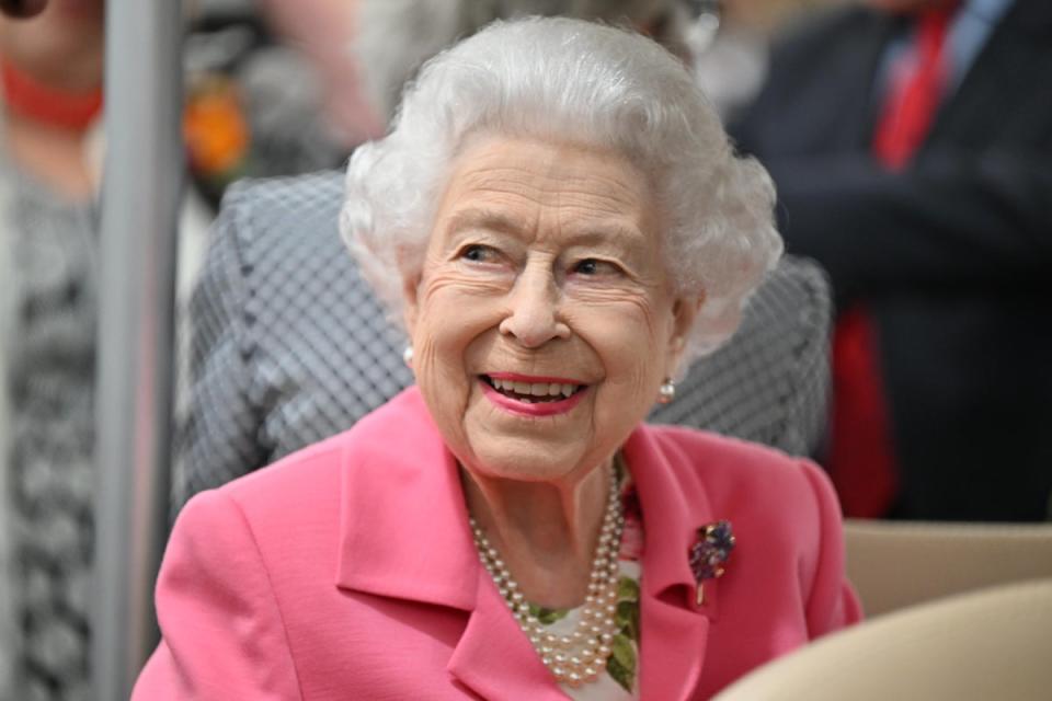 Queen Elizabeth II sitting in a buggy during a visit by members of the royal family to the RHS Chelsea Flower Show 2022, at the Royal Hospital Chelsea, in London. Picture date: Monday May 23, 2022. (PA Wire)