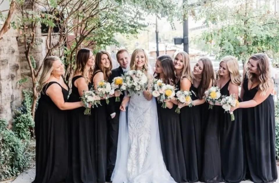 The bridal party entered the reception to the "Crazy in Love." (Photo: Tracy Brewington Photography)