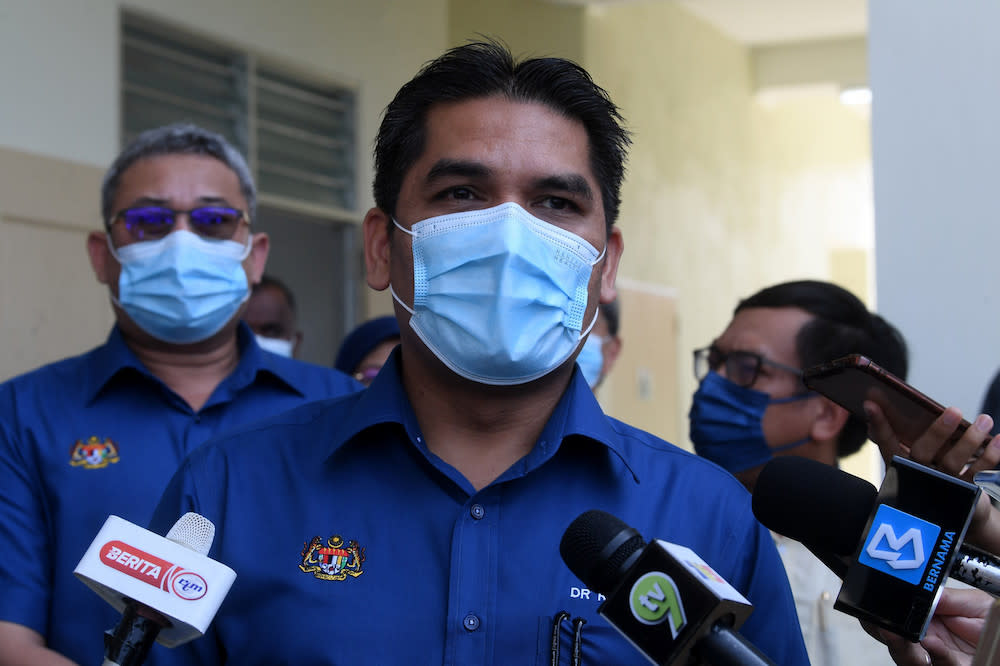 Education Minister Datuk Dr Mohd Radzi Md Jidin at a press conference at Sekolah Kebangsaan Putrajaya Presint 18 (1) in Putrajaya, March 20, 2021. — Bernama pic