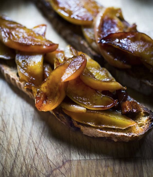 <strong>Get the <a href="http://www.feastingathome.com/warm-apples-on-hot-toast/" target="_blank">Maple Glazed Apples On Hot Toast recipe</a>&nbsp;from Feasting at Home</strong>