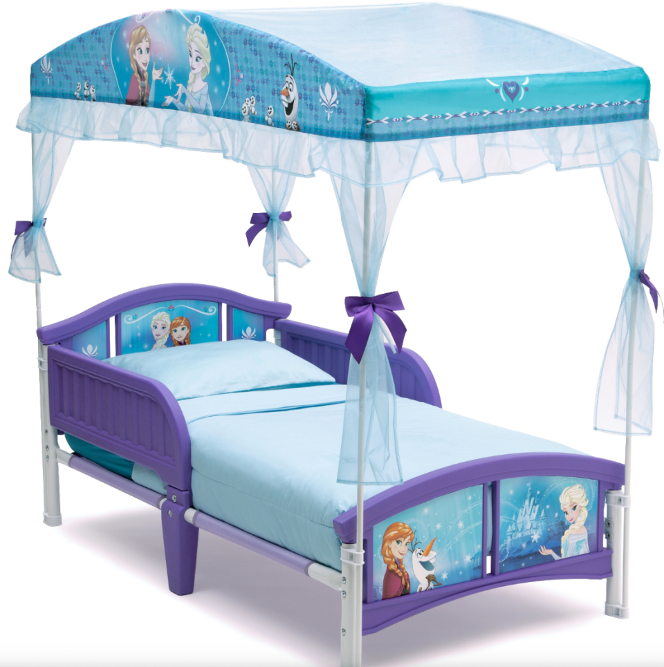 Delta Children Disney Frozen Plastic Toddler Canopy Bed. (Photo: Walmart)