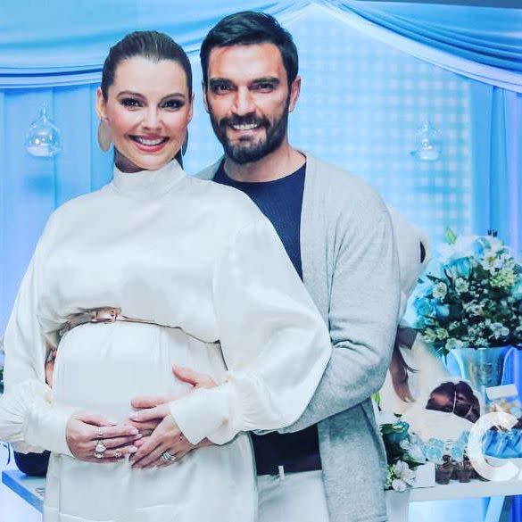 Marjorie de Sousa y Julián Gil