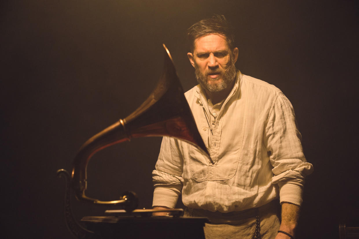 Programme Name: Peaky Blinders VI - TX: n/a - Episode: Ep 2 (No. 2) - Picture Shows:  Alfie Solomons (TOM HARDY) - (C) Caryn Mandabach Productions Ltd. - Photographer: Matt Squire