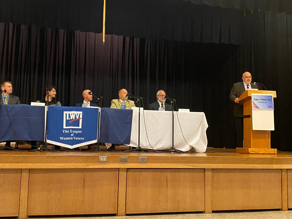 The Canton Area League of Women Voters hosted a forum on Issue 2 Thursday at Trinity United Church of Christ in Plain Township. About 100 people attended.