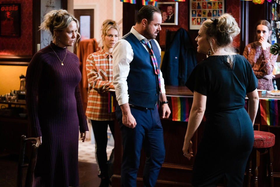 Embargoed for publication until 00:00:01 on Tuesday 29/03/2022 - Picture shows: Janine Butcher (CHARLIE BROOKS), Nancy Carter (MADDY HILL), Mick Carter (DANNY DYER), Linda Carter (KELLIE BRIGHT), Frankie Lewis (ROSE AYLING-ELLIS) ***EMBARGOED TILL TUESDAY 29TH MARCH 2022***