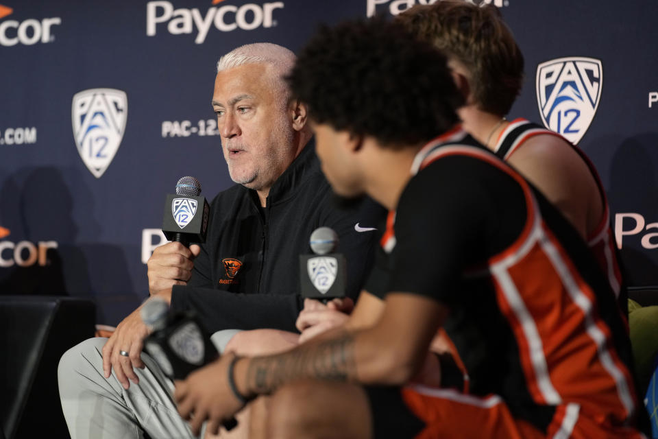 Oregon State head coach Wayne Tinkle speaks during a news conference at the Pac-12 Conference NCAA college basketball media day Wednesday, Oct. 11, 2023, in Las Vegas. (AP Photo/John Locher)