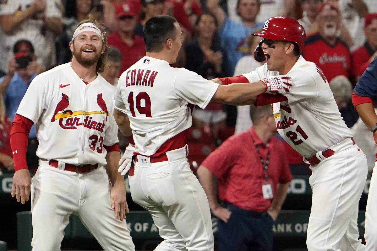 Edman caps epic comeback as Cardinals walk-off on Nationals