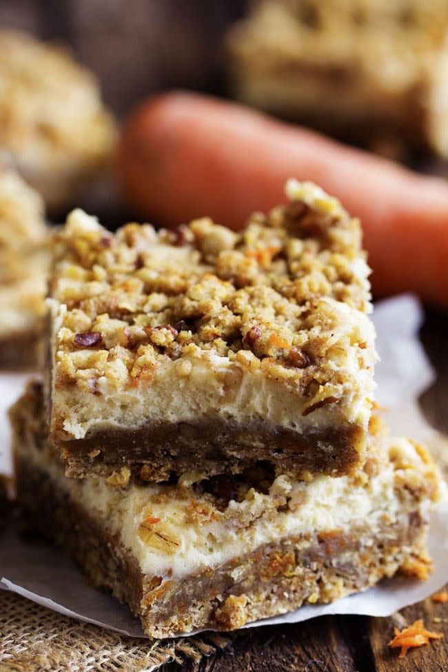 Carrot Cake Cheesecake Bars