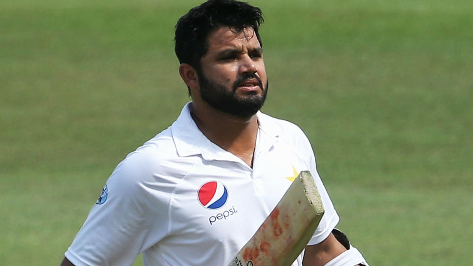 Azhar Ali trudges off. (Photo by Francois Nel/Getty Images)