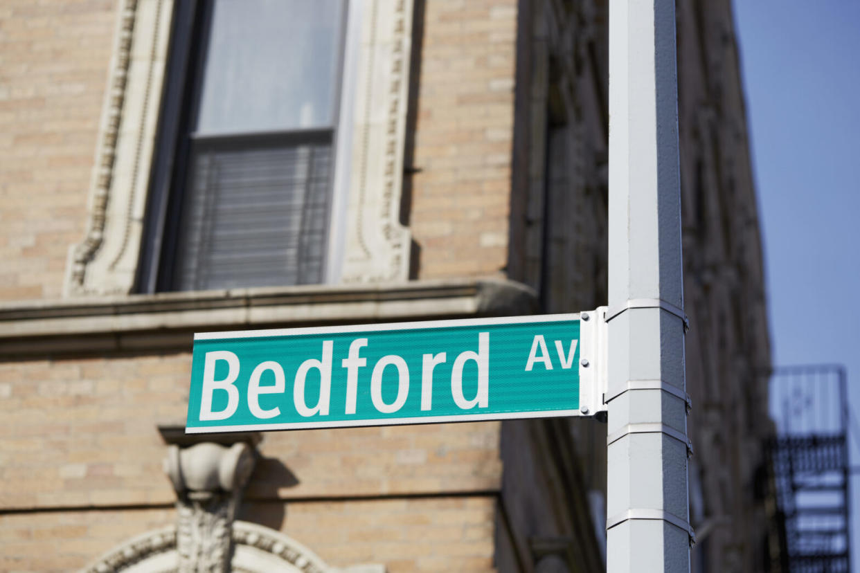 Bedford avenue street sign