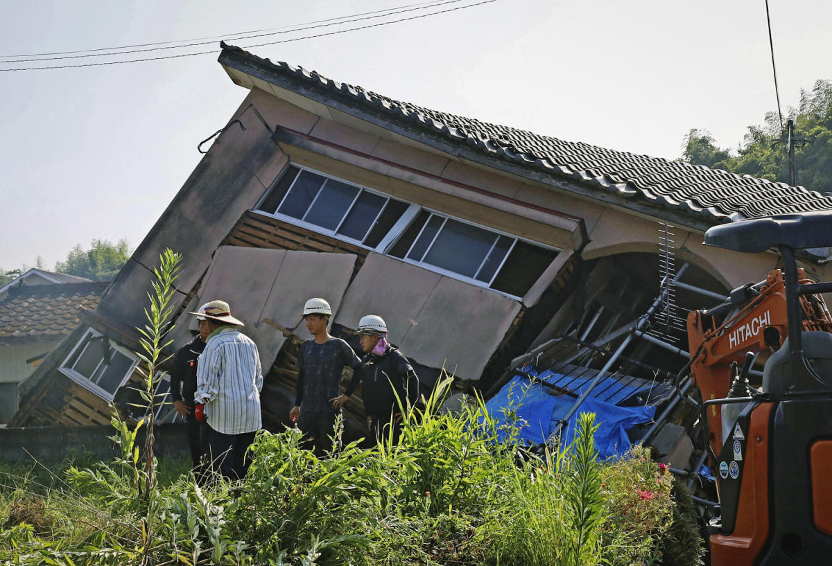 Why Japan Issued Its First-Ever 'Major Earthquake Warning' – And What It Means