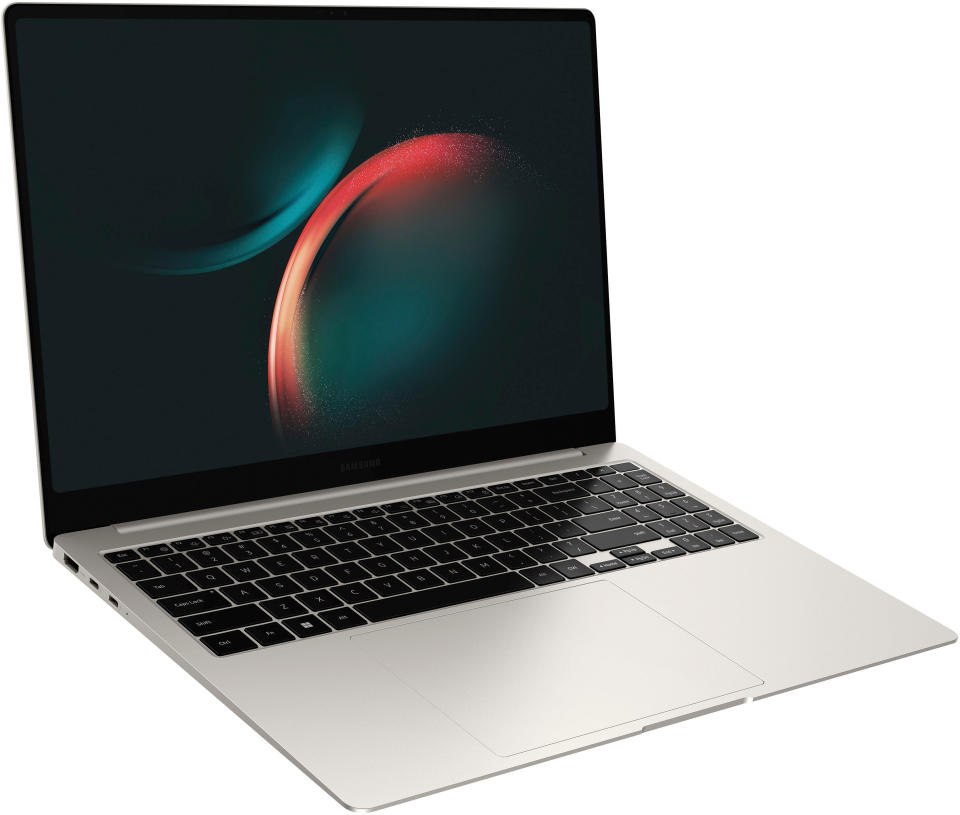 La notebook Galaxy Book3 cuesta $a 1.589.999,00 