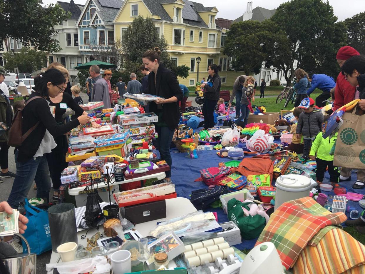 <p>Photo: Duboce Park/<a href="https://www.facebook.com/duboceparksf/photos/pcb.1235367393235993/1235366419902757/?type=3&theater" rel="nofollow noopener" target="_blank" data-ylk="slk:Facebook;elm:context_link;itc:0;sec:content-canvas" class="link ">Facebook</a></p>