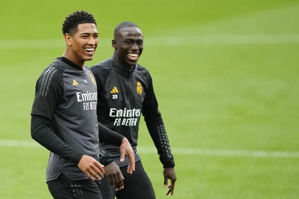 Jude Bellingham central midfield of Real Madrid and England and Ferland Mendy left-back of Real Madrid and France during a training session ahead of their UEFA Champions League 2023/24 final match against Borussia Dortmund at Wembley Stadium on May 31, 2024 in London, United Kingdom.  (Photo by Jose Breton/Pics Action/NurPhoto via Getty Images)