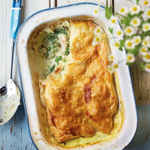 <p>This comforting pie is perfect for Spring, and a great way to use up leftover roast chicken.</p><p><strong>Recipe: <a href="https://www.goodhousekeeping.com/uk/food/recipes/chicken-and-asparagus-pie" rel="nofollow noopener" target="_blank" data-ylk="slk:Chicken and asparagus pie;elm:context_link;itc:0;sec:content-canvas" class="link ">Chicken and asparagus pie</a></strong><br> </p>