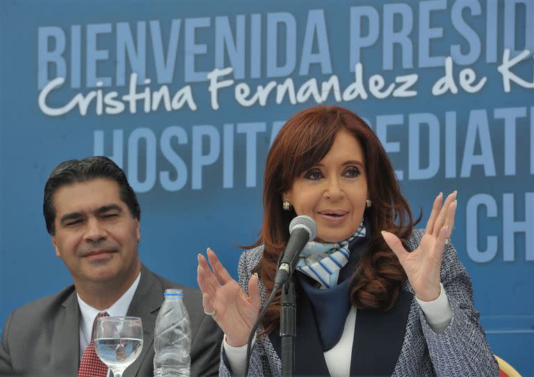 Cristina elogió, ayer, en Resistencia a Capitanich, por haber resignado sus aspiraciones presidenciales